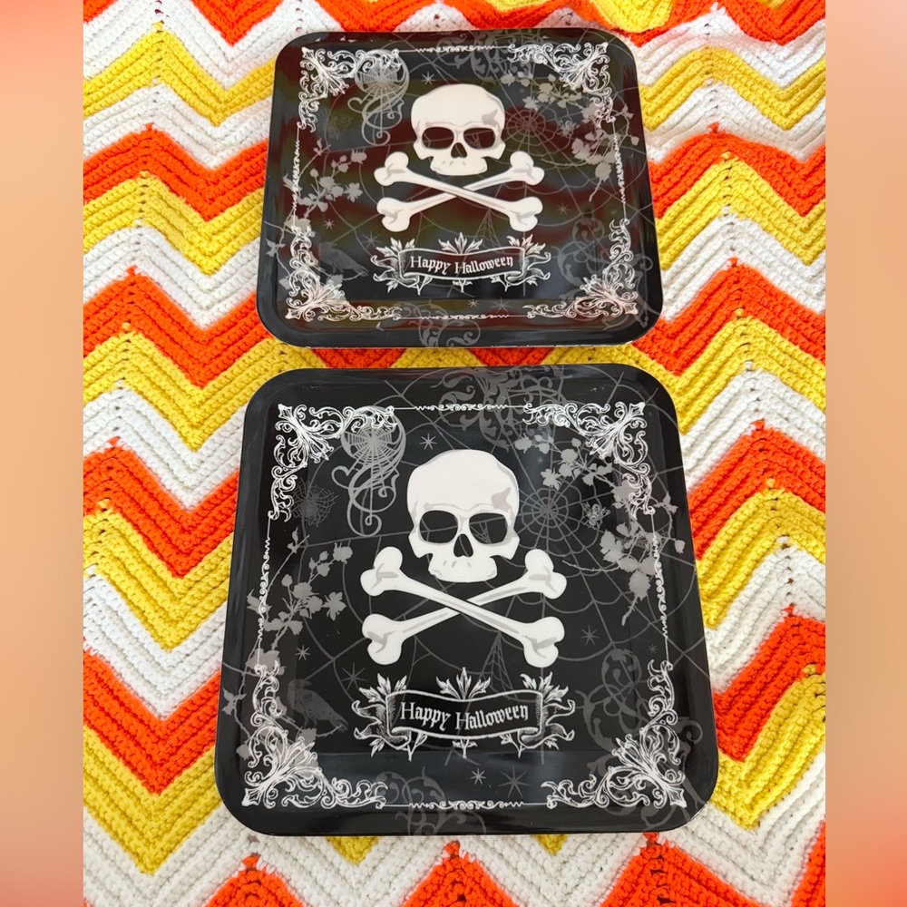 Amscan Halloween Skull Plastic‎ Square Plates